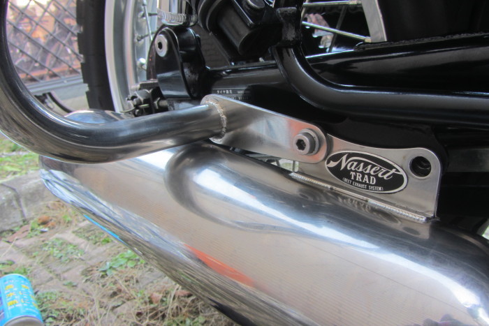 W650 リアバンパー取り付け : よかとん日記 W650 リアバンパー取り付け : よかとん日記
