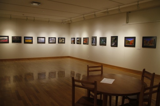 東川町文化ギャラリーで開催中の写真展_b0187229_2144921.jpg