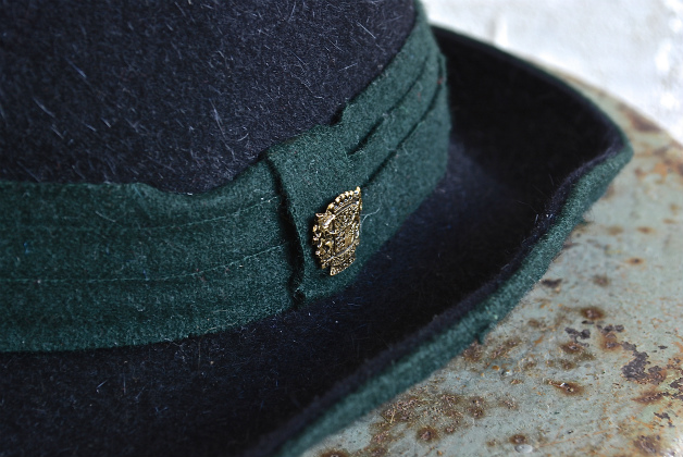 Tyrolean hat _f0226051_14452737.jpg
