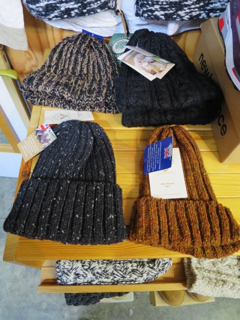 大人気のHighland 2000 KNIT帽。。。ご期待に応えて、最終・再々入荷！♪！_d0152280_14284029.jpg