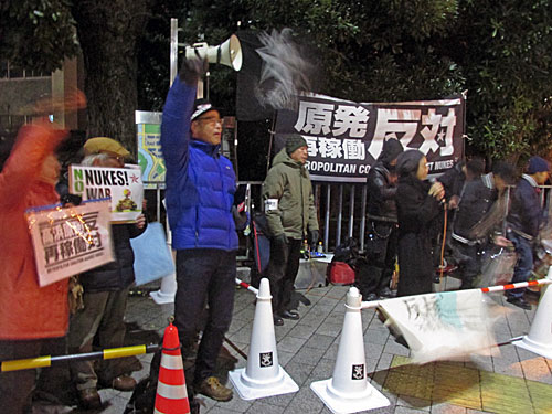 三菱重工抗議 ガメラ ウルトラマン 原発反対 @霞ヶ関・永田町 外務省抗議_a0188487_1272178.jpg