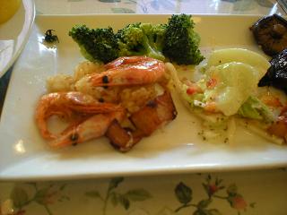 ランチ_e0233190_21483321.jpg