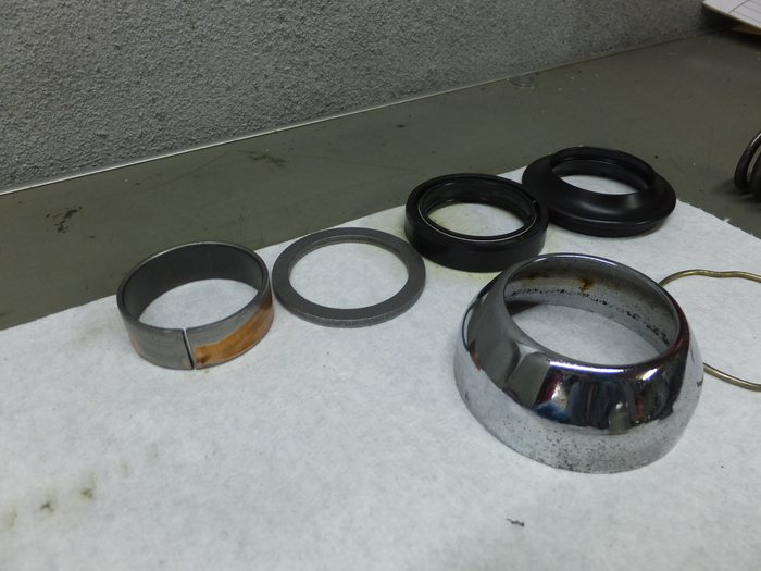 走り激変!ハーレーフロントフォークチューニング! RACE TECH(レーステック)_c0226202_1519637.jpg