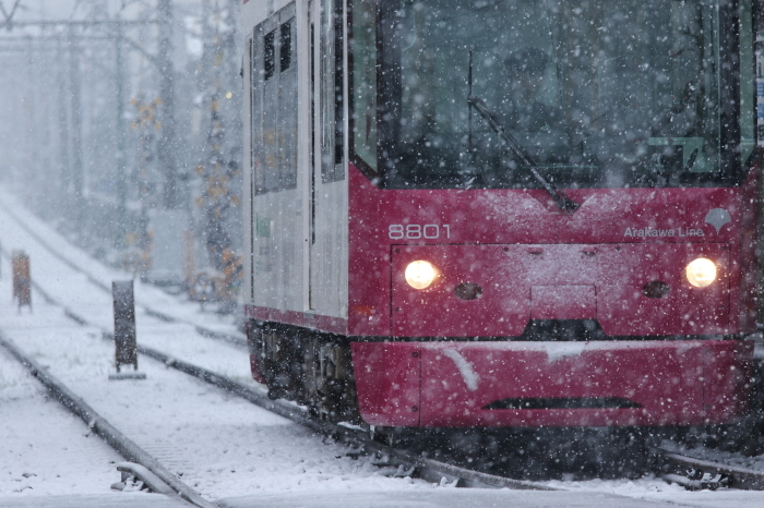 雪　路面電車_b0224616_18291951.jpg