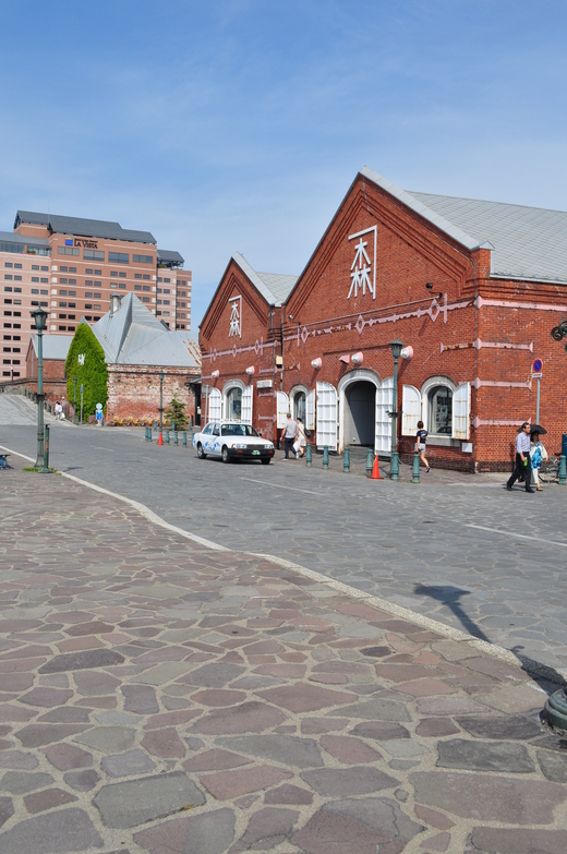 函館金森赤レンガ倉庫群(函館の建築紹介)_f0142606_63217.jpg