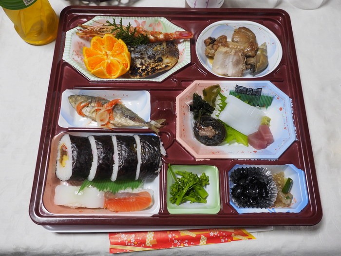 お寺の新年互礼会_c0116915_2326541.jpg