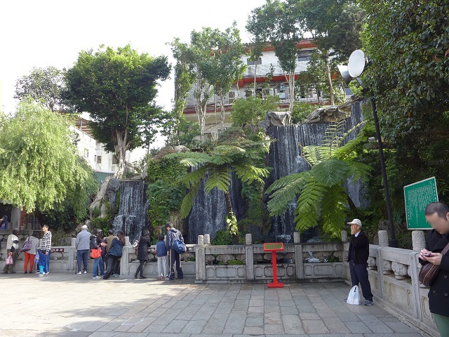 e0303726_12473943.jpg