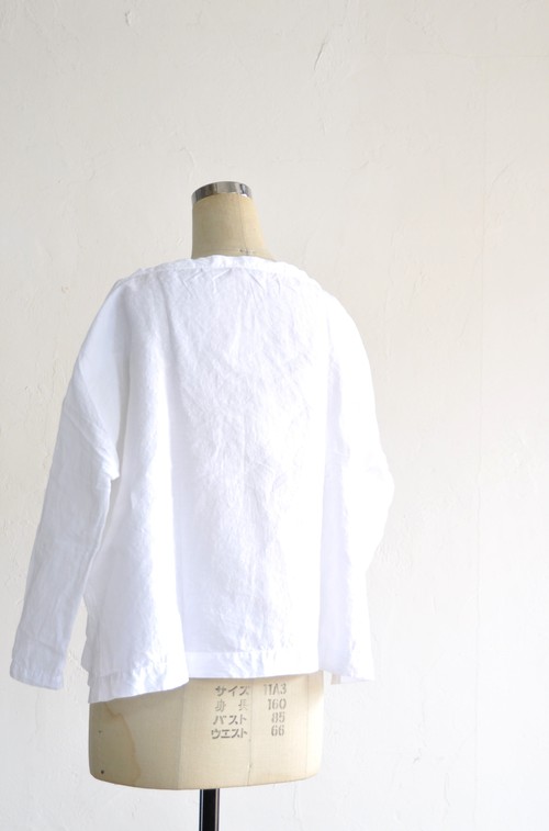  j u j u d h a u　BOAT NECK(LINEN COTTON WHITE)_d0120442_21554742.jpg