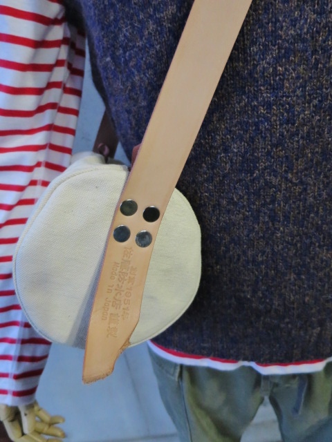 今時期~◎ Jamieson\'s ・・・ Shawlカラー MELANGE WOOL VEST!★!_d0152280_6332753.jpg