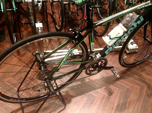 【チャリ】Bianchi Via Nirone7 \"Team Belkin\"_a0293131_23531750.jpg