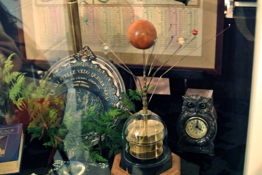 antique salon『博物蒐集家の応接間』へ_f0280238_13065758.jpg