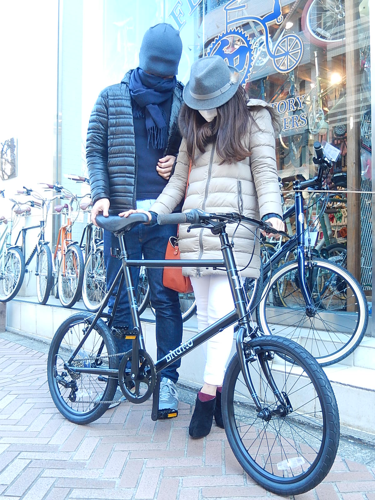 2月1日　渋谷　原宿　の自転車屋　FLAME bike前です_e0188759_14231923.jpg