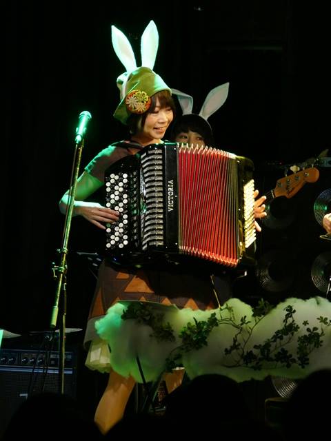 b0302129_29596.jpg