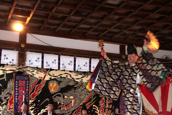 15節分祭3 松尾大社 石見神楽_e0048413_2042748.jpg