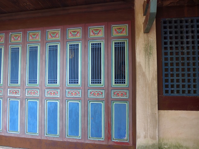 e0303726_2341985.jpg