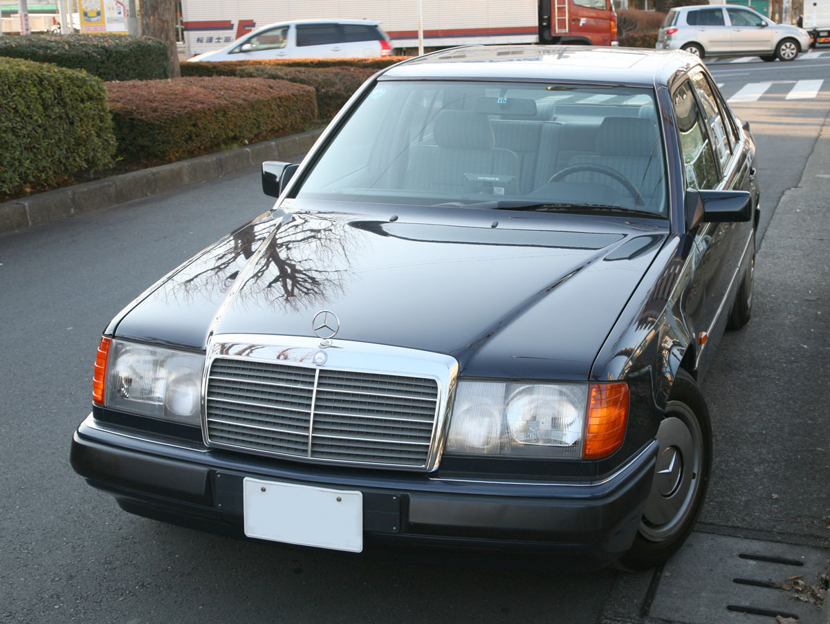 スリーポイント ベンツw124 旧車整備その1 Three Point ガレージニュース メルセデスベンツ専門店 カスタム メンテナンス オフィシャルブログ スリーポイント ベンツw124 旧車整備その1 Three Point ガレージニュース メルセデスベンツ専門店 カスタム メンテナンス オフィシャルブログ