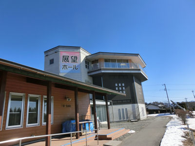 夜は歓談、昼は会議_f0019247_17413123.jpg