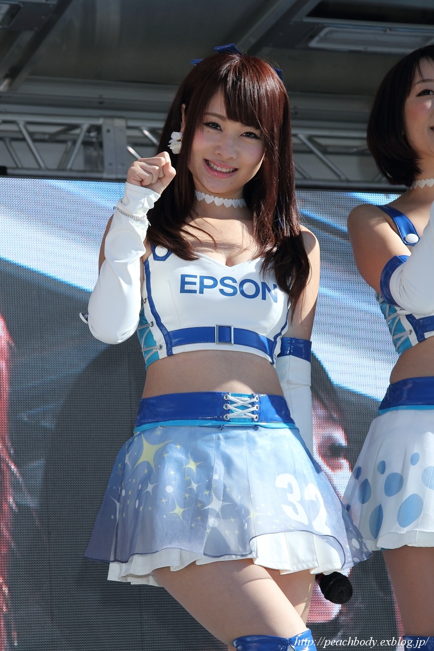 坂植由梨子 さん ＆ 文山恵 さん（Epson Nakajima Racing Girls）_c0215885_2192077.jpg