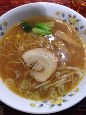 ラーメンほじって食えってか？！バカヤロー！！の巻_f0090416_2129765.jpg