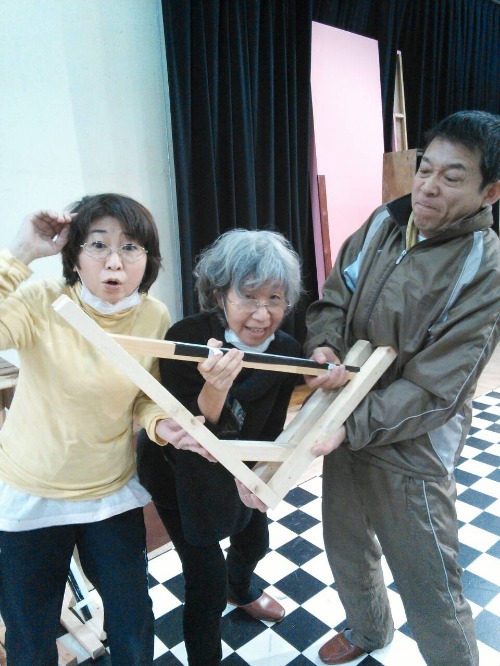 上手に笑えないまさこさん のまさこさんこと、谷部聖子ちゃんが、赤ちゃんと稽古場に~~~□_a0163623_0213088.jpg