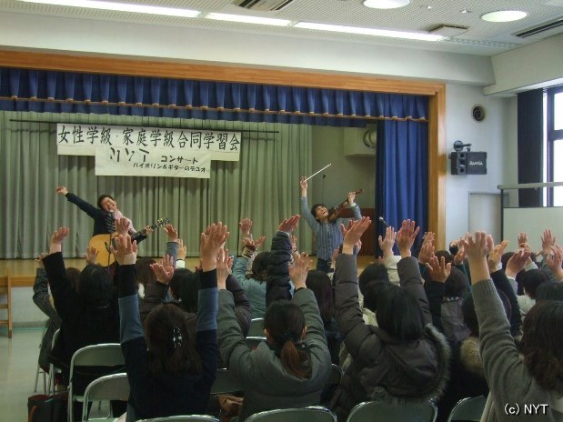 女性学級・家庭学級合同学習会_a0146158_141492.jpg