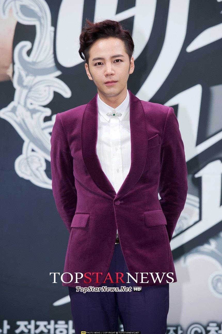 2月4日のtop Star News チャン グンソクと楽しみましょ 2月4日のtop Star News チャン グンソクと楽しみましょ