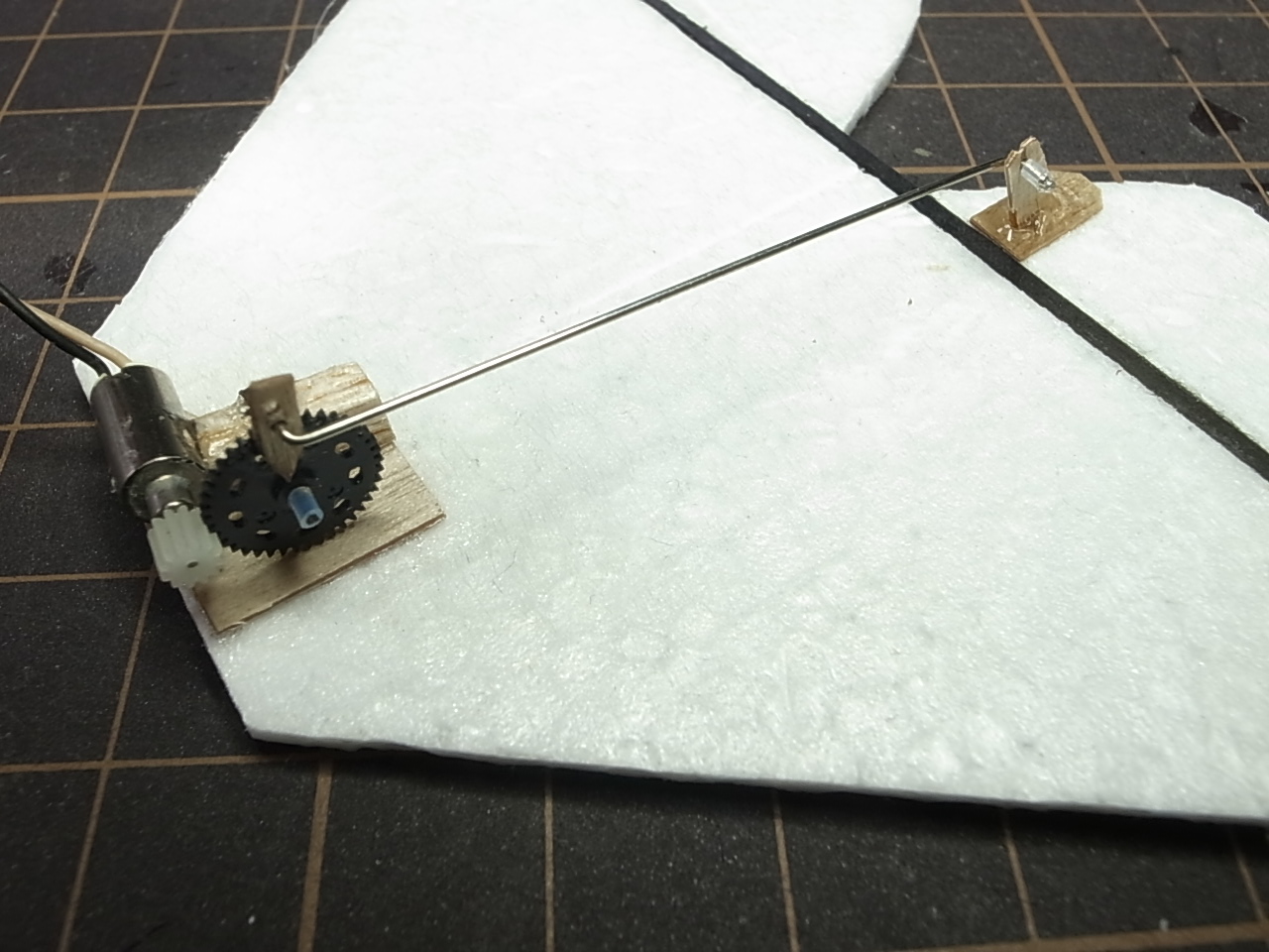 3Dpurinntoパーツと複葉機 _d0067943_9162421.jpg