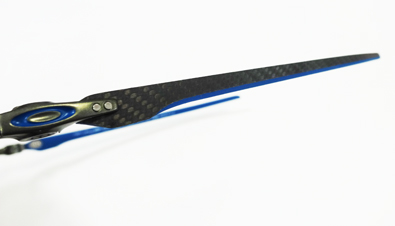 OAKLEYカーボンファイバー搭載新作ハーフリムサングラスTINFOIL CARBON(ティンフォイル カーボン)入荷!_c0003493_9495321.jpg