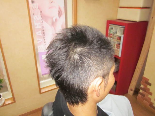 ツーブロアシメ ヘアーサロン エヅラ