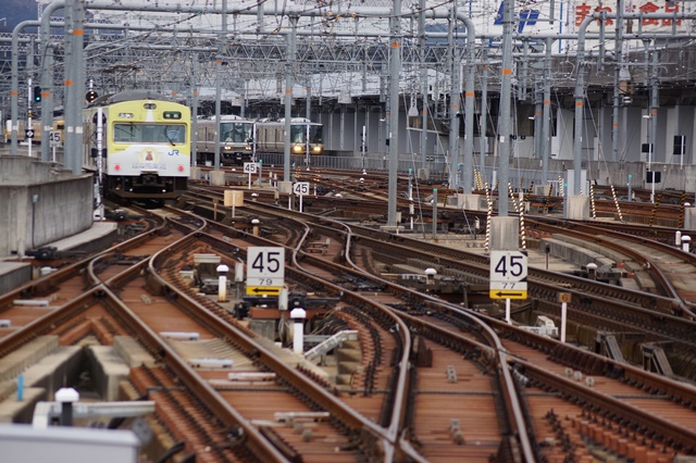 線路・路の楽しみ方：藤田八束の鉄道の楽しみ方と鉄道研究会、鉄路・線路と列車たち_d0181492_19565377.jpg