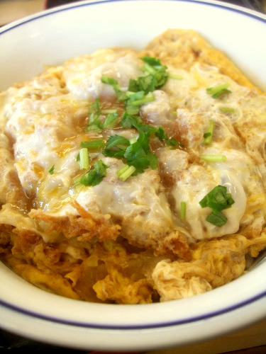 100円引きクーポンで かつや かつ丼 梅 豚汁 大 519円 お得に 食欲記