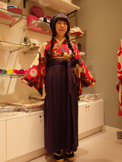 ★卒業生&袴女子必見!スタッフ袴コーデ★_e0167832_13453348.jpg