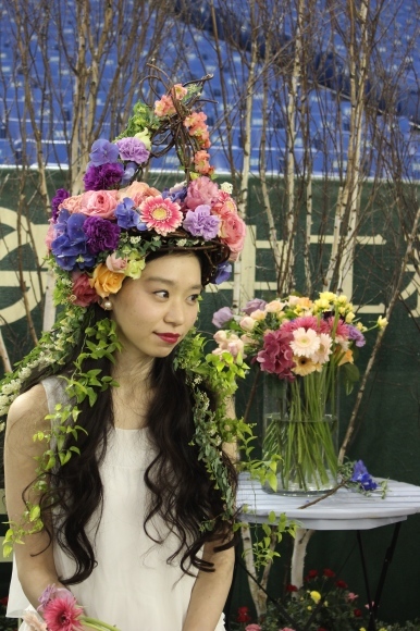 フラワーヘアーショー Marinoniwa 光を浴びて 風を感じて 香りに包まれて