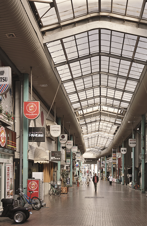 福岡県北九州市八幡西区黒崎「栄町通り商店街」_a0096313_20423569.jpg