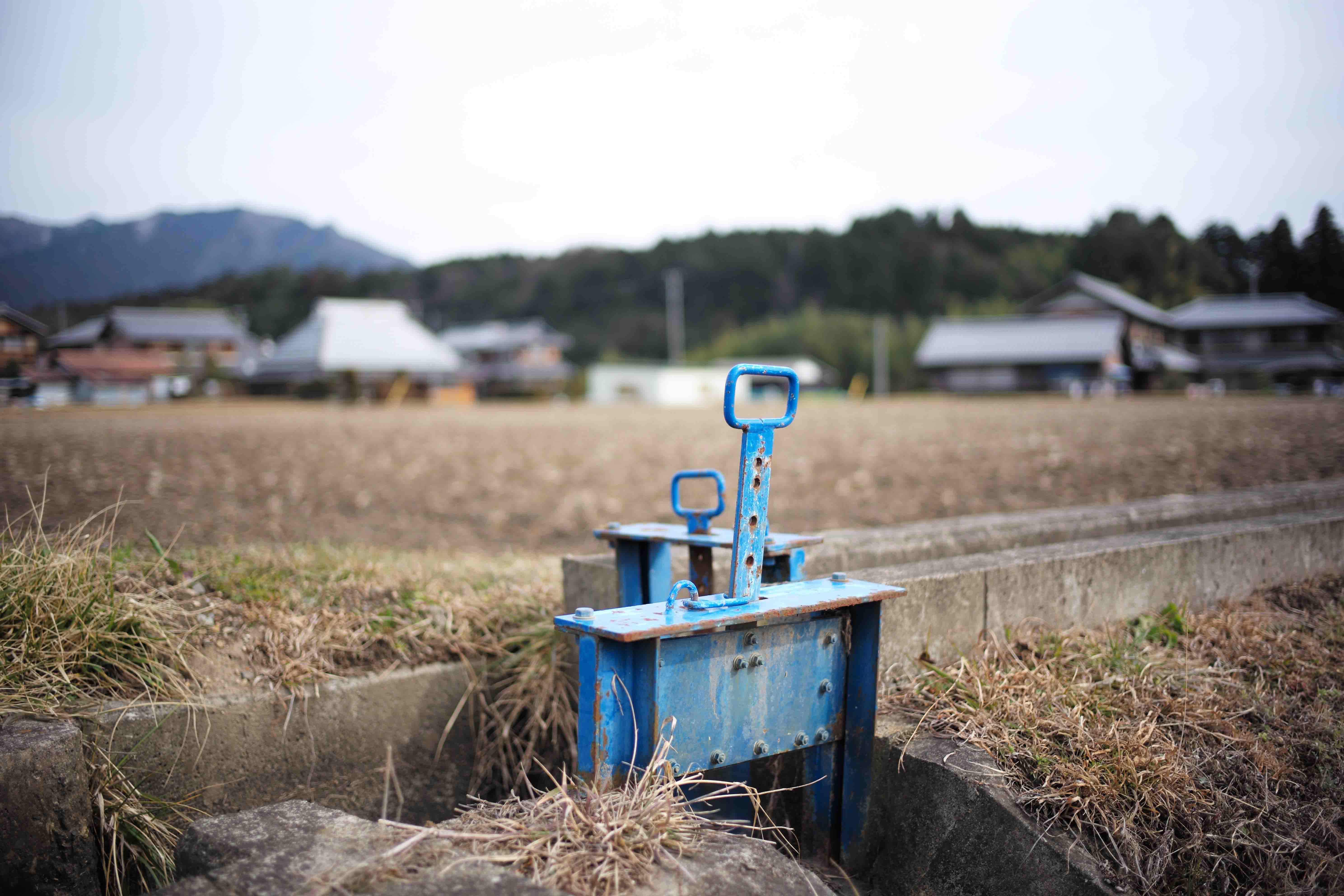 田んぼの水門 Minimum Focus Distance 0 7m