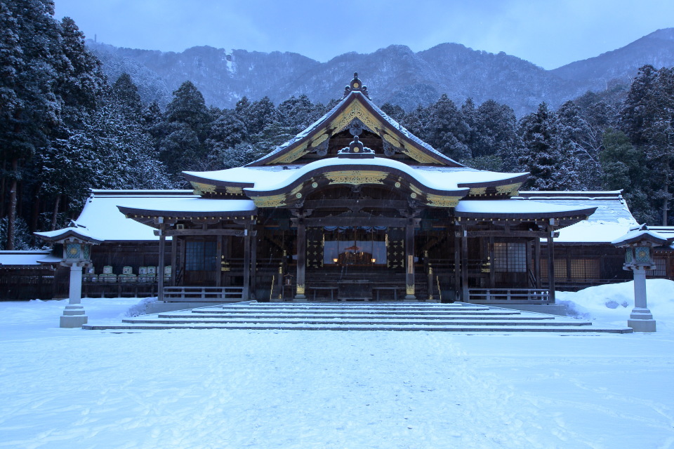 弥彦神社（２）_e0096372_06234348.jpg