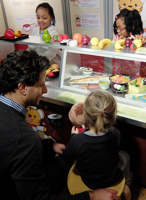 NYの子ども博物館の天才的な「日本の食文化」の紹介方法_b0007805_120739.jpg
