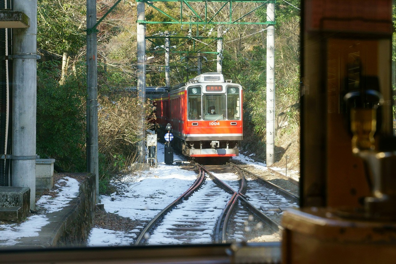 冬の箱根を行く～①箱根登山鉄道_b0225108_22360532.jpg