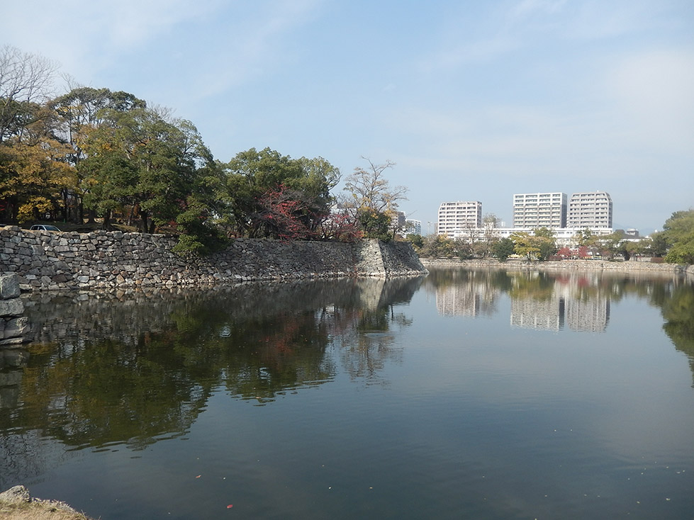 晩秋の安芸国広島城逍遥記 その1_e0158128_17492876.jpg