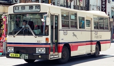 千曲バスと加賀温泉バスの三菱P-MK516J +呉羽_e0030537_0463575.jpg