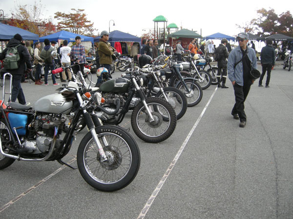 Triumph Riot 4th_f0161305_22062011.jpg