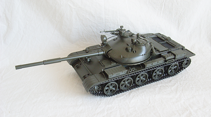 タミヤ 1/35 T-62戦車 : 大日本帝国 模型総合研究所 艦船