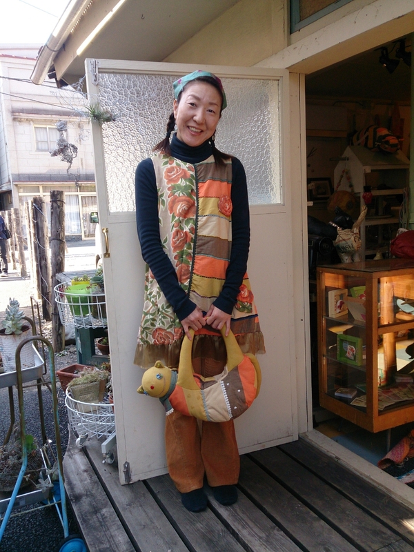 ガチャ萬物語　A dress and bag_c0107615_1115468.jpg