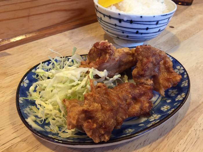 蔵出し醤油麺　＠　新在家ラーメン　もんど_e0024756_02545483.jpg