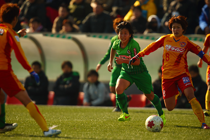 2014-2015年　皇后杯全日本女子サッカー選手権大会　ベレーザvsベガルタ_f0095163_4164013.jpg