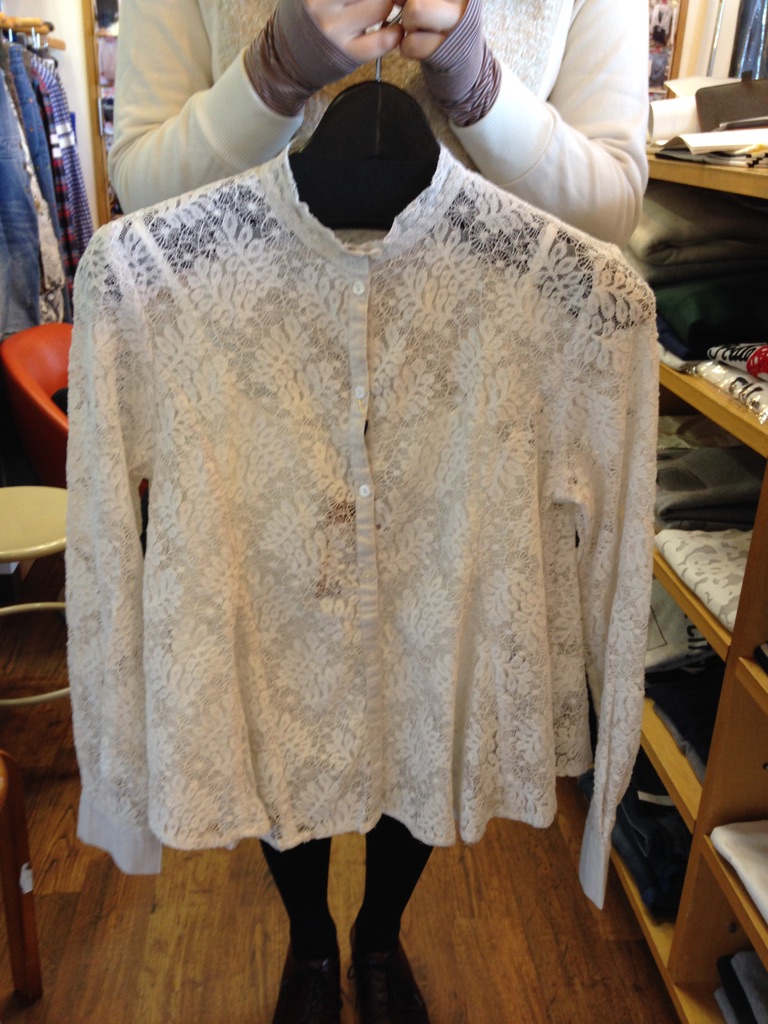 トゥデイフル/TODAYFULAntique Lace Blouse_e0076692_1491712.jpg