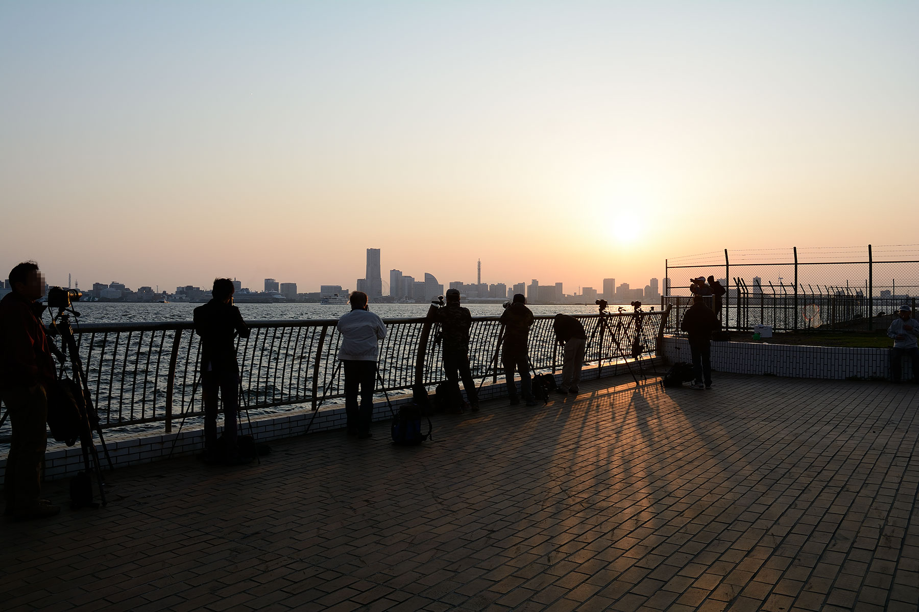 Diamond Princess 横浜港出港 Sky Lounge Garden Transporter Side