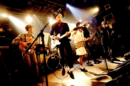 e0200121_1884183.jpg