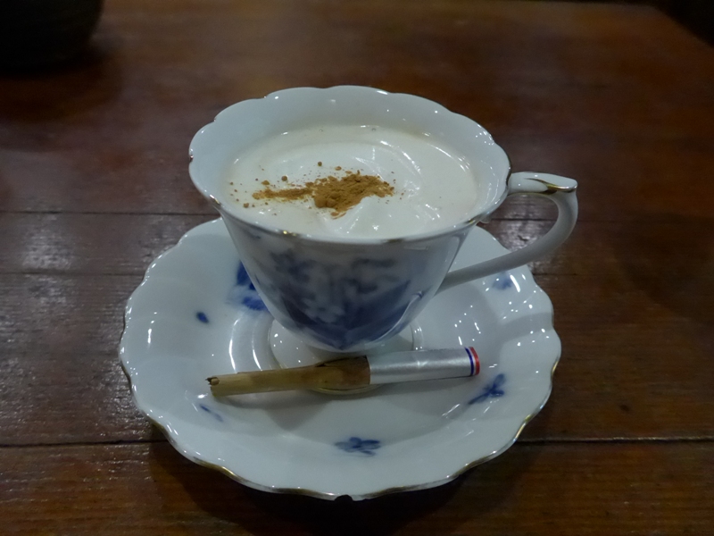 六本木「カフェ れいの」へ行く。_f0232060_15563732.jpg
