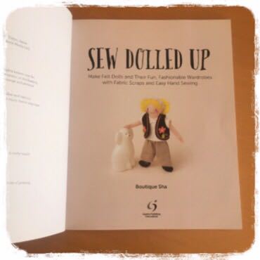 フェルトの着せかえマスコット、英語版(Amazonで購入できます)_a0138490_11402878.jpg